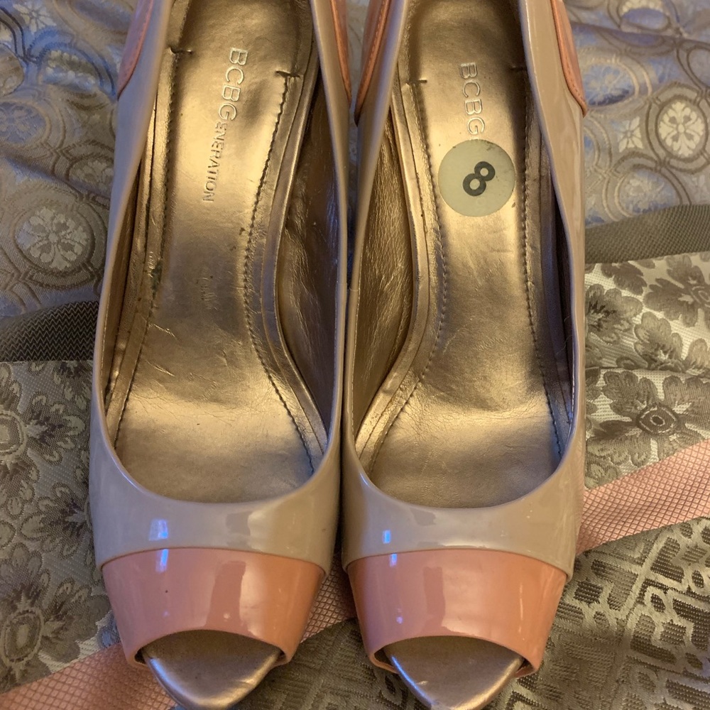 Gorgeous Pumps (Like New )